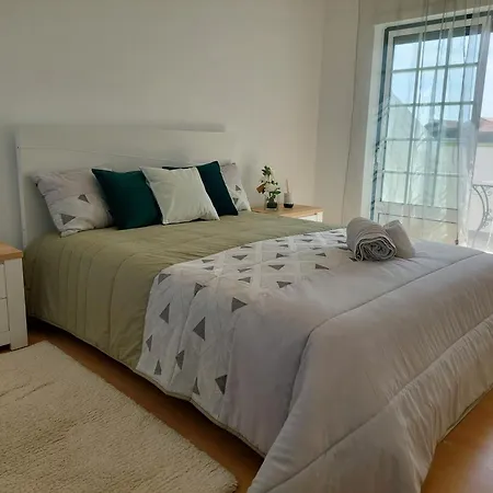 בית אירוח Vivenda Cordeiro Barrio (Leiria)